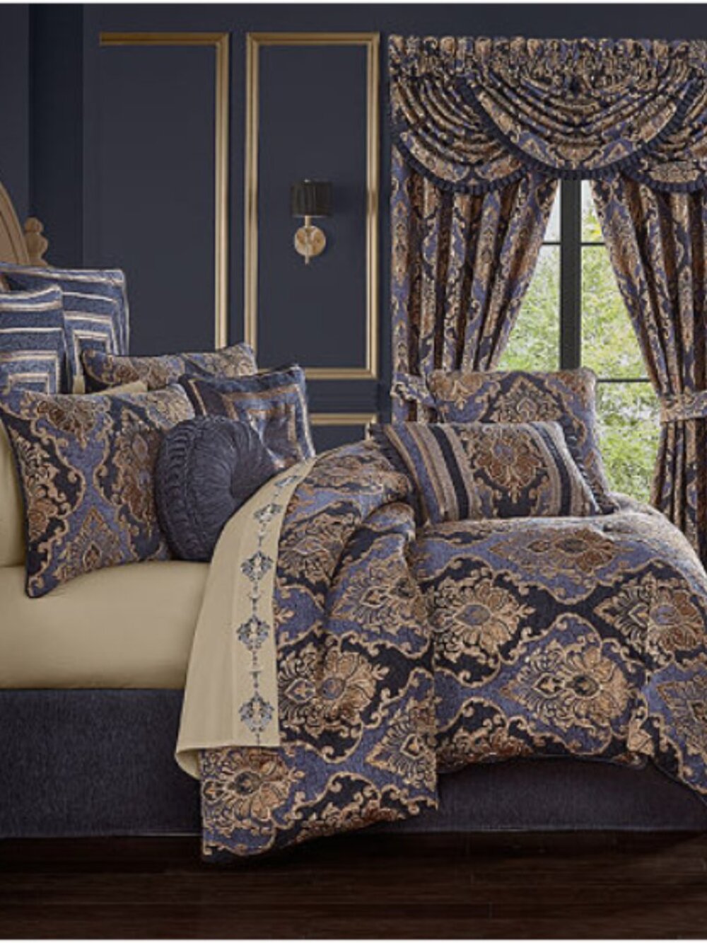 Five Queens Court Woodstock Indigo Comforter Set with Shams, Blue